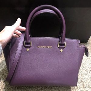 Michael Kors crossbody purse